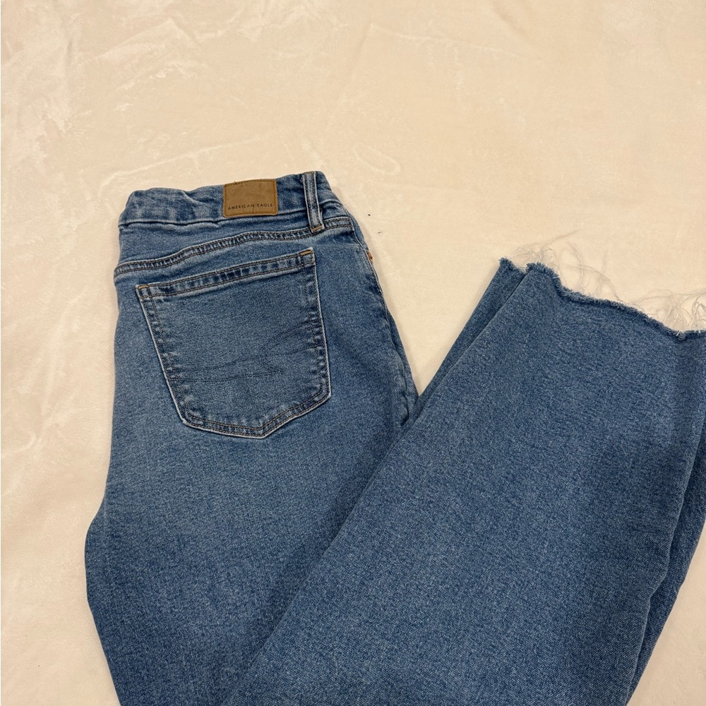 American Eagle Outfitters Women's High Rise Blue Jeans